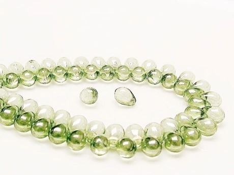 Picture of 5x7 mm, Czech druk beads, drops, transparent, celadon green luster