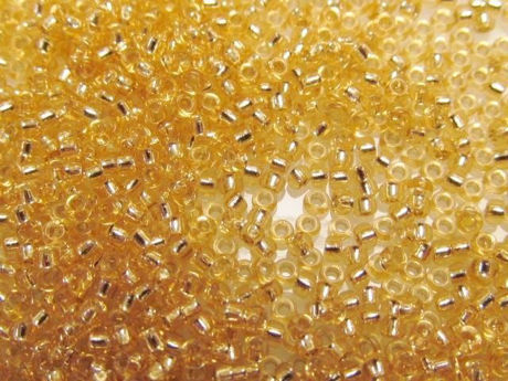 Picture of Japanese seed beads, round, size 15/0, Miyuki, silver-lined, golden yellow