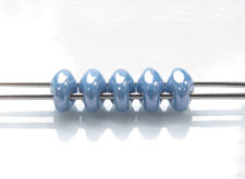 Image de 5x2.5 mm, perles SuperDuo, de verre tchèque, 2 trous, opaque, blanc craie, lustre bleu