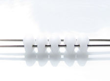 Image de 5x2.5 mm, perles SuperDuo, de verre tchèque, 2 trous, blanc craie, opaque, mat