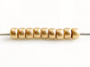 Image de Perles de rocailles tchèques, taille 8, métallique, couleur lin ou or pâle, mat