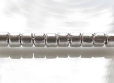 Image de Perles de rocailles cylindriques tchèques, taille 10, métallique, argent, mat, 5 grammes